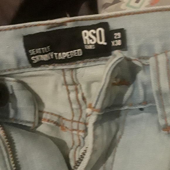 Jeans - Picture 3 of 4